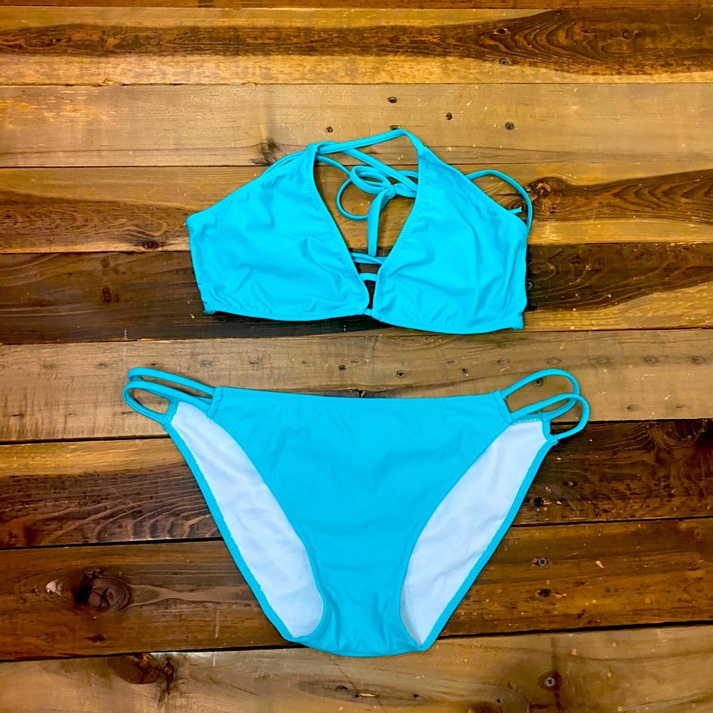0142 Aqua strappy bikini